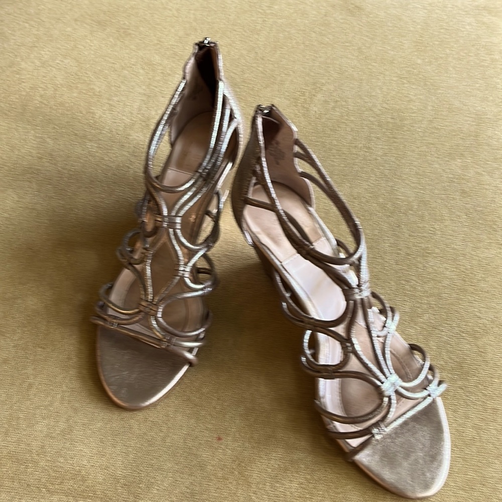 SOLA gold strappy sandal. Size 9